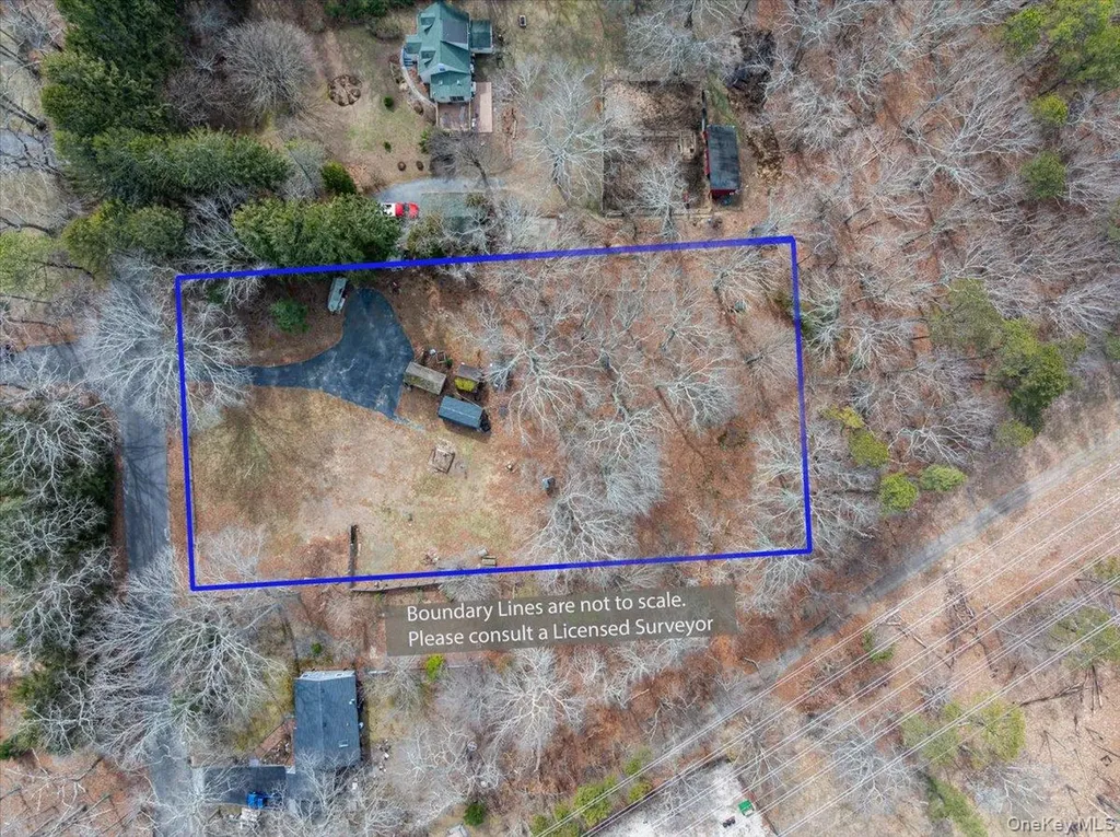 309 Primrose Path Manorville NY 11949