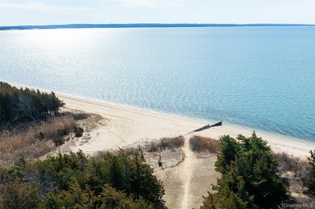 340 Rambler Road Southold NY 11971