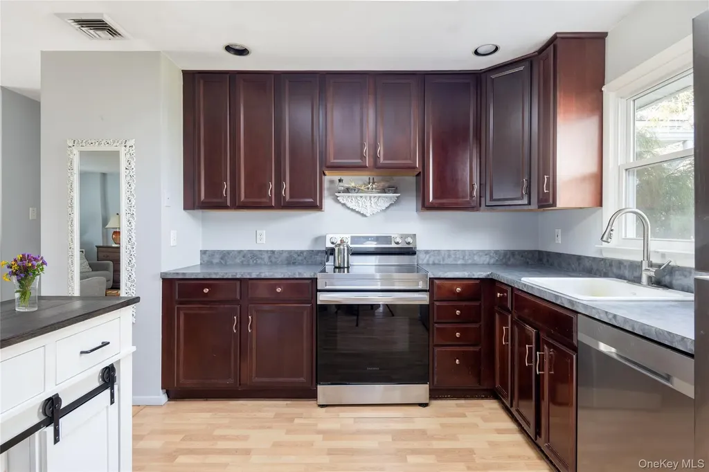 340 Rambler Road Southold NY 11971