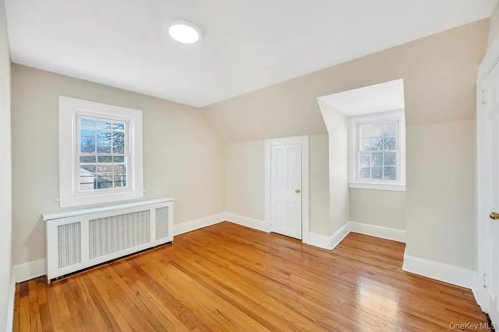 345 Plainfield Street Westbury NY 11590