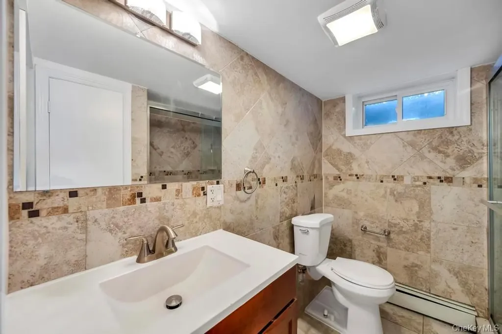 345 Plainfield Street Westbury NY 11590