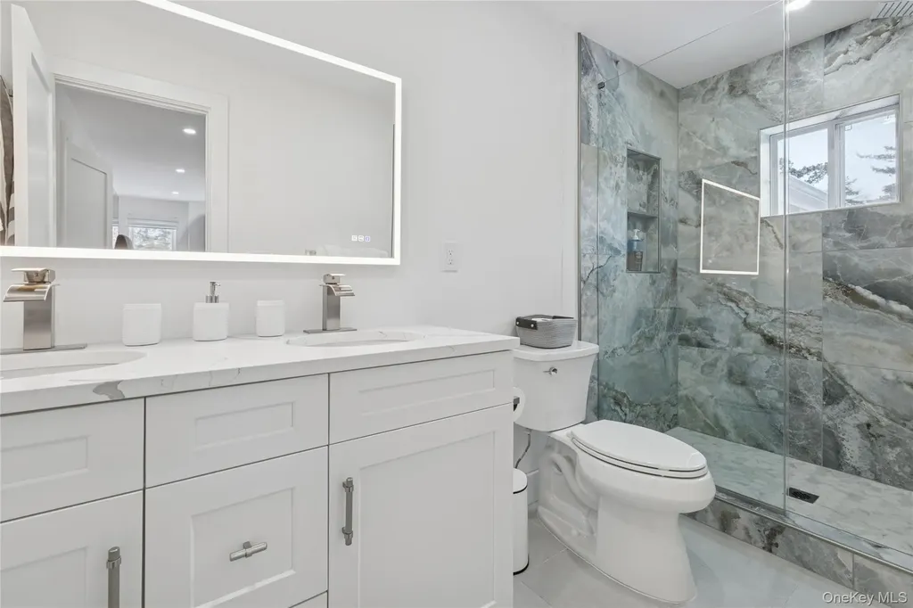 10 Sagamore Road Hampton Bays NY 11946