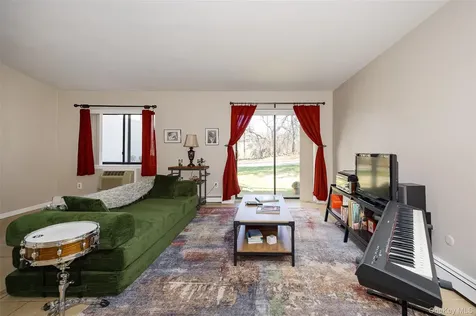 10 Skyline Drive Fishkill NY 12524