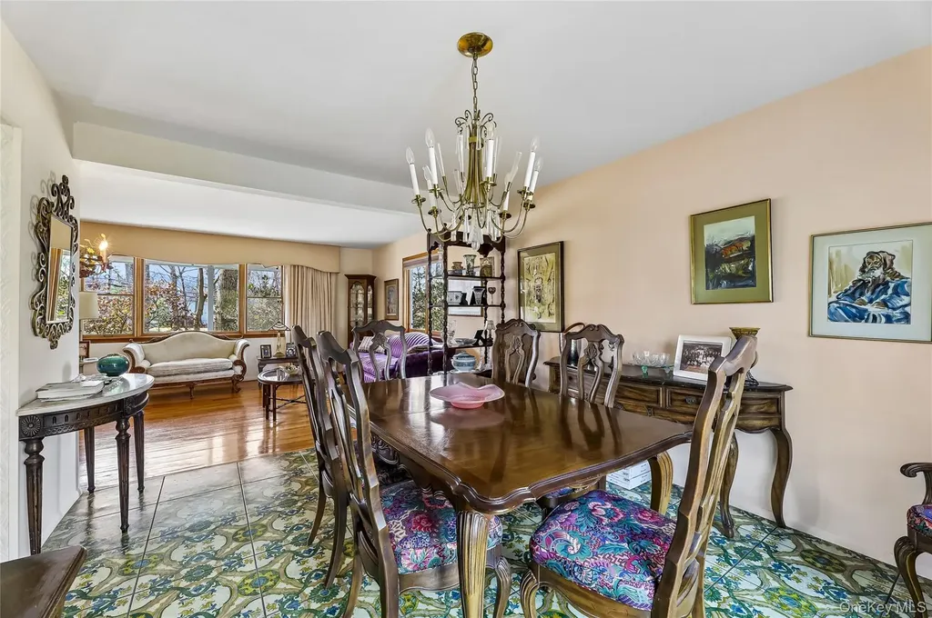 2 Barbara Lane Monsey NY 10952