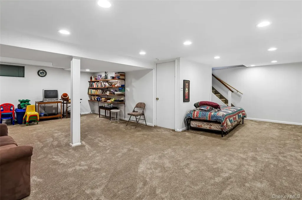2 Barbara Lane Monsey NY 10952