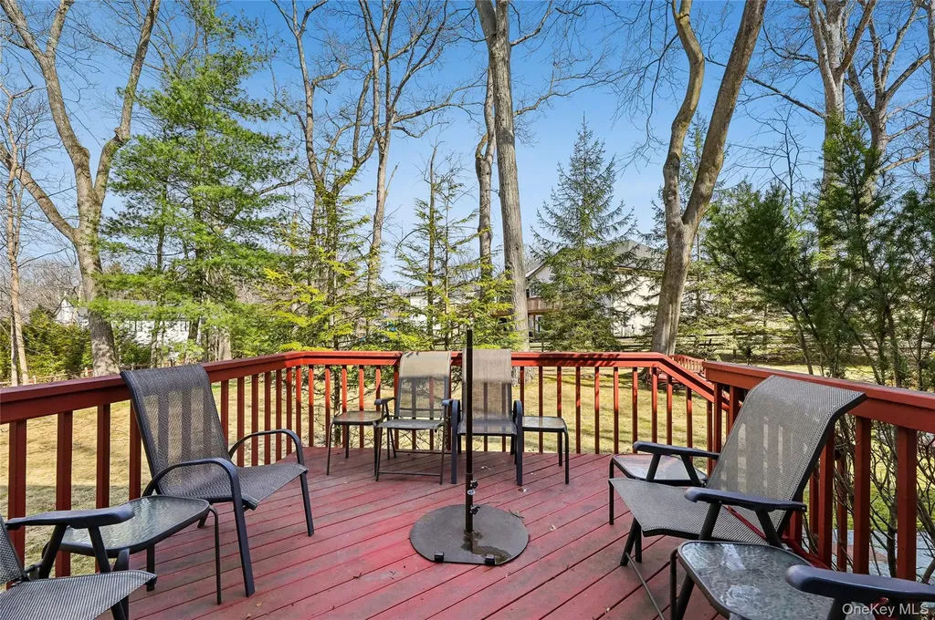 2 Barbara Lane Monsey NY 10952