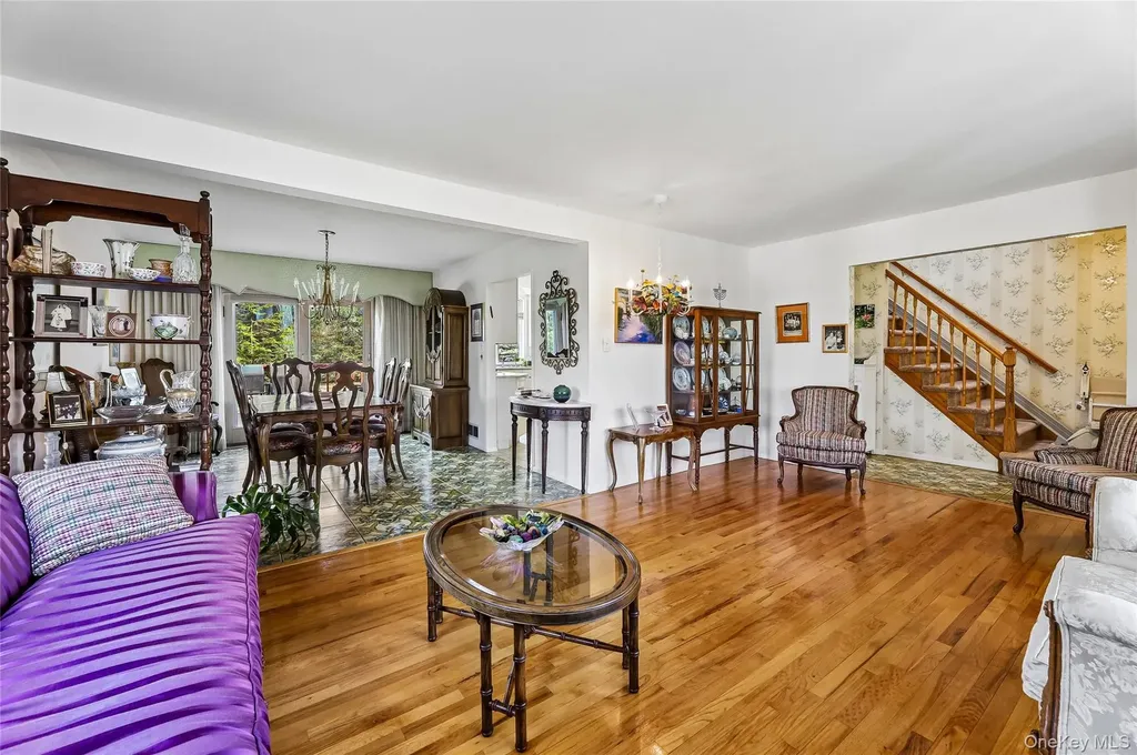 2 Barbara Lane Monsey NY 10952