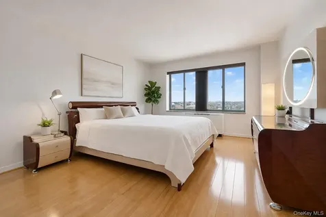 136 Beach 117th Street Rockaway Park NY 11694