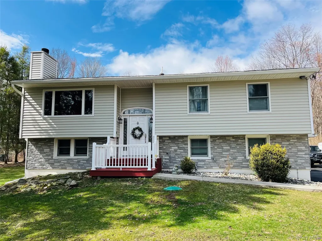 226 White Pond Road Stormville NY 12582