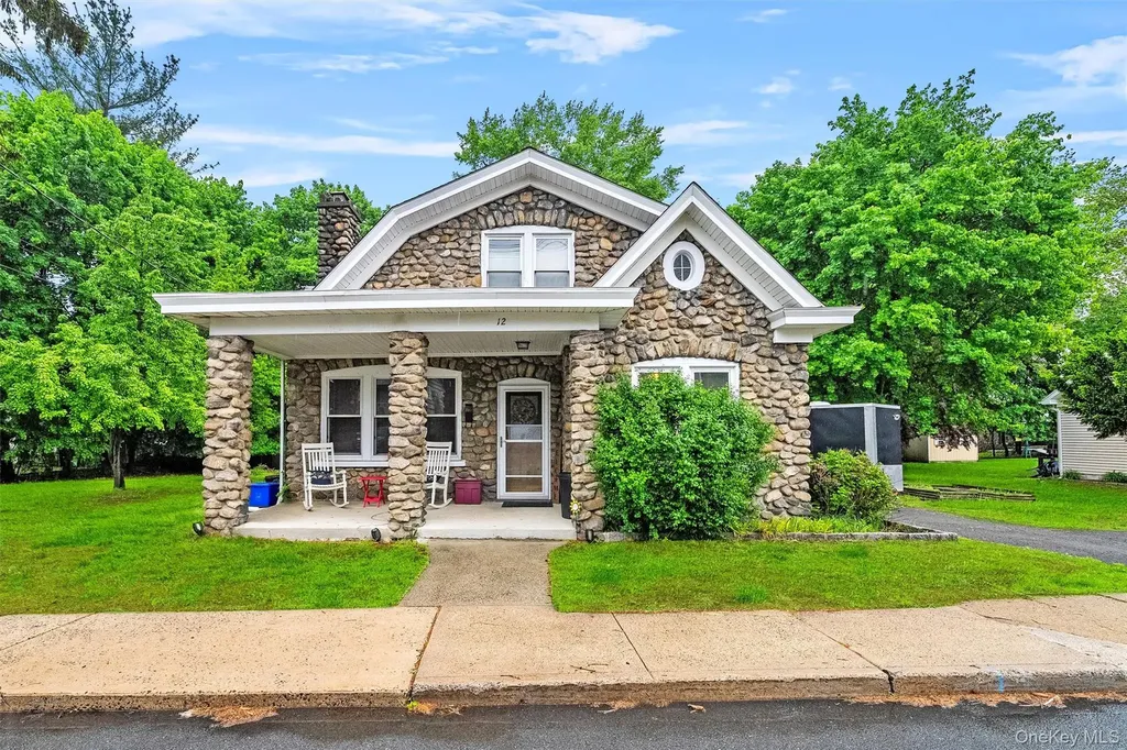 12 Sand Street Garnerville NY 10923