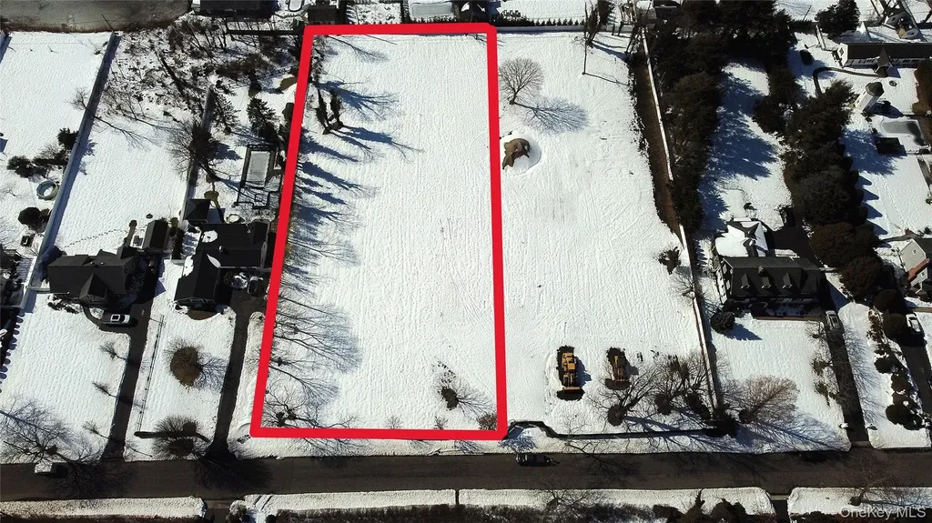 100A Awixa Avenue Bay Shore NY 11706