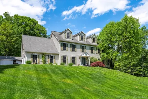 37 Sheryl Lane Mahopac NY 10541