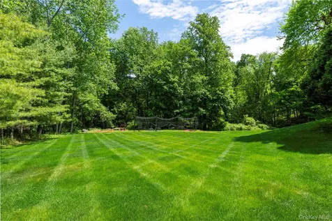 37 Sheryl Lane Mahopac NY 10541