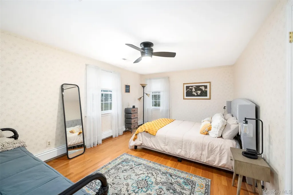44 Thornwood Drive Poughkeepsie NY 12603