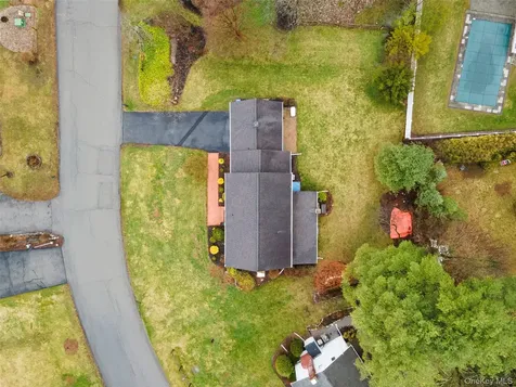 44 Thornwood Drive Poughkeepsie NY 12603