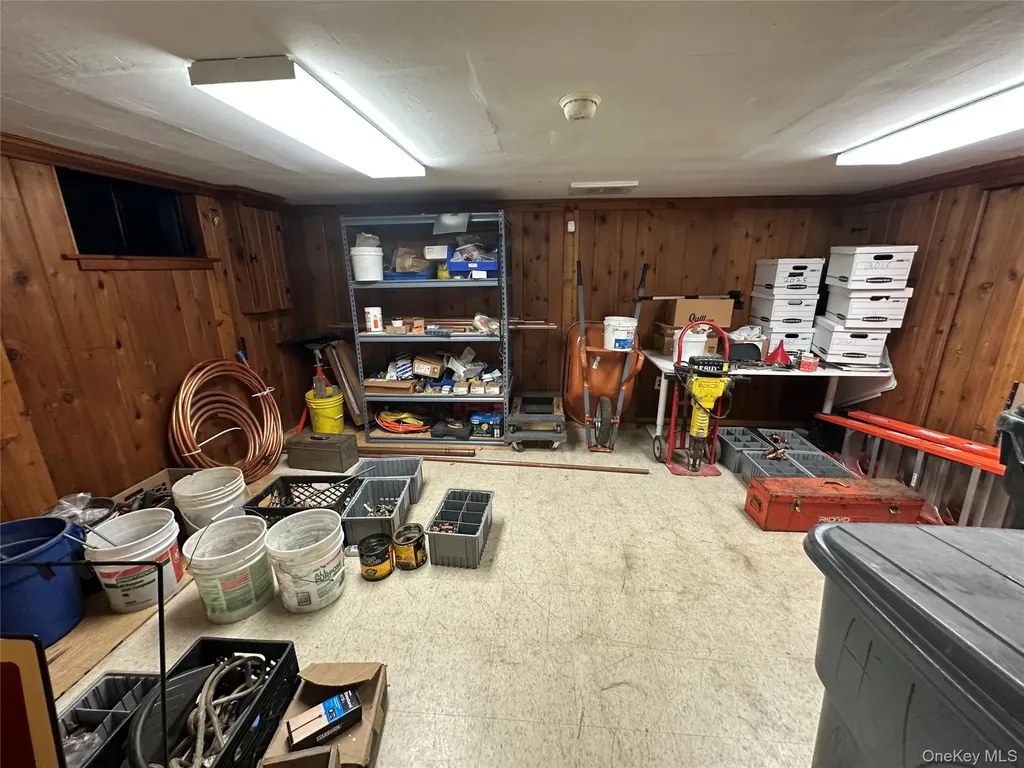 182 N Middletown Road Pearl River NY 10965