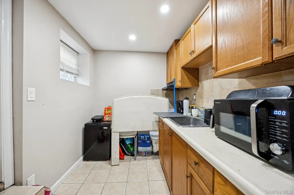 86 Brookside Avenue Nyack NY 10960