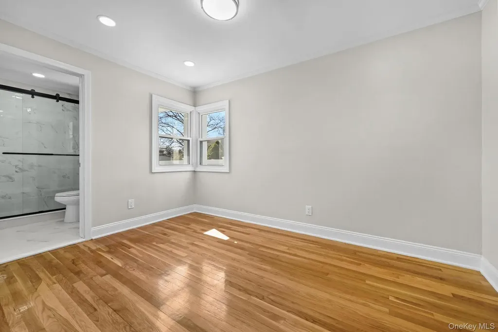 2243 Leighton Road Elmont NY 11003
