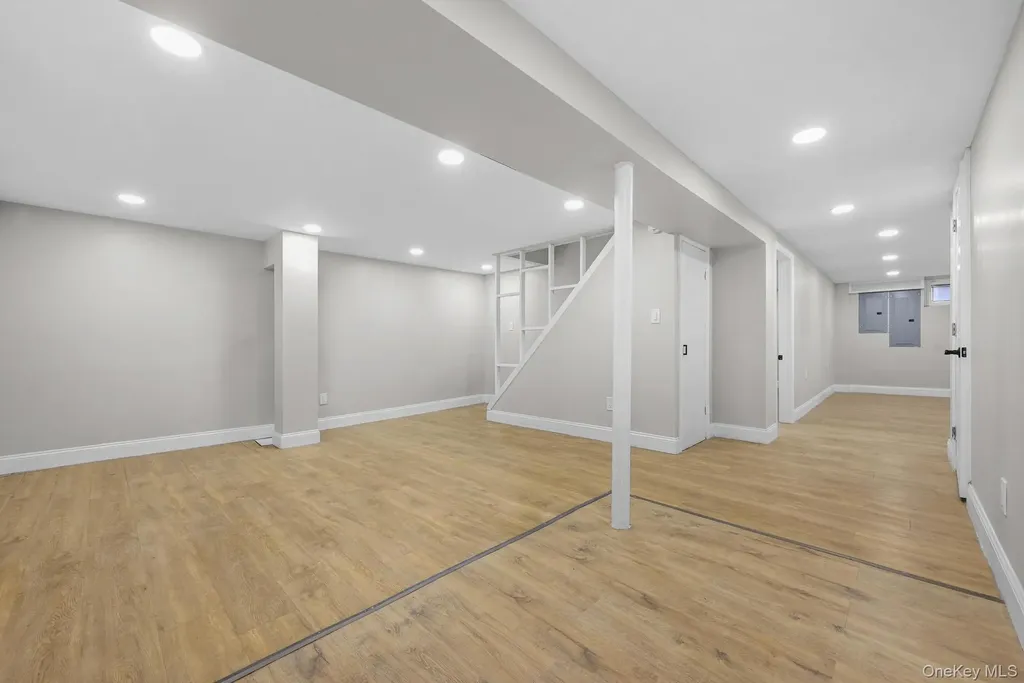 2243 Leighton Road Elmont NY 11003