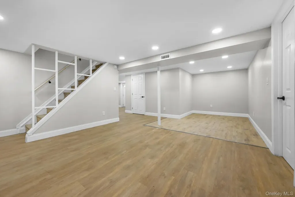 2243 Leighton Road Elmont NY 11003