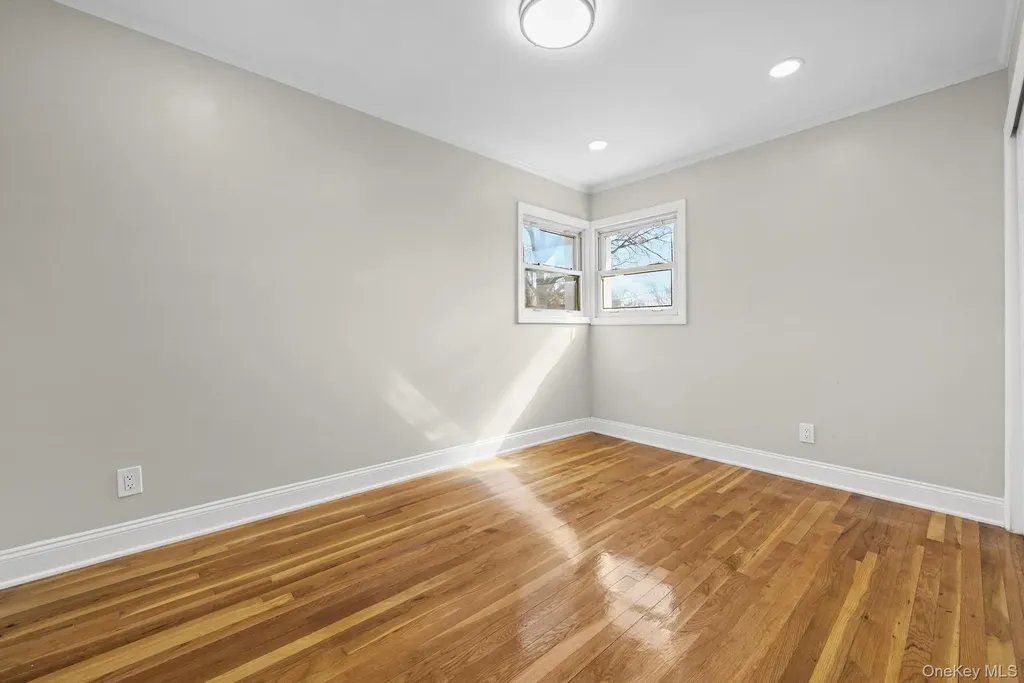 2243 Leighton Road Elmont NY 11003