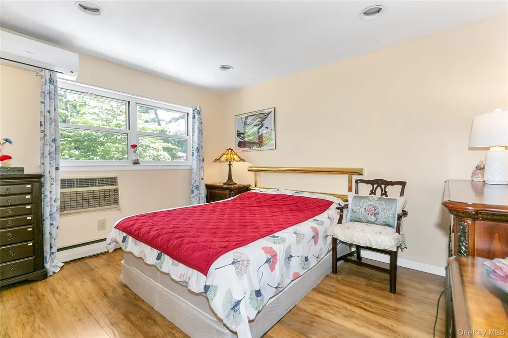 57 Merry Lane Jericho NY 11753