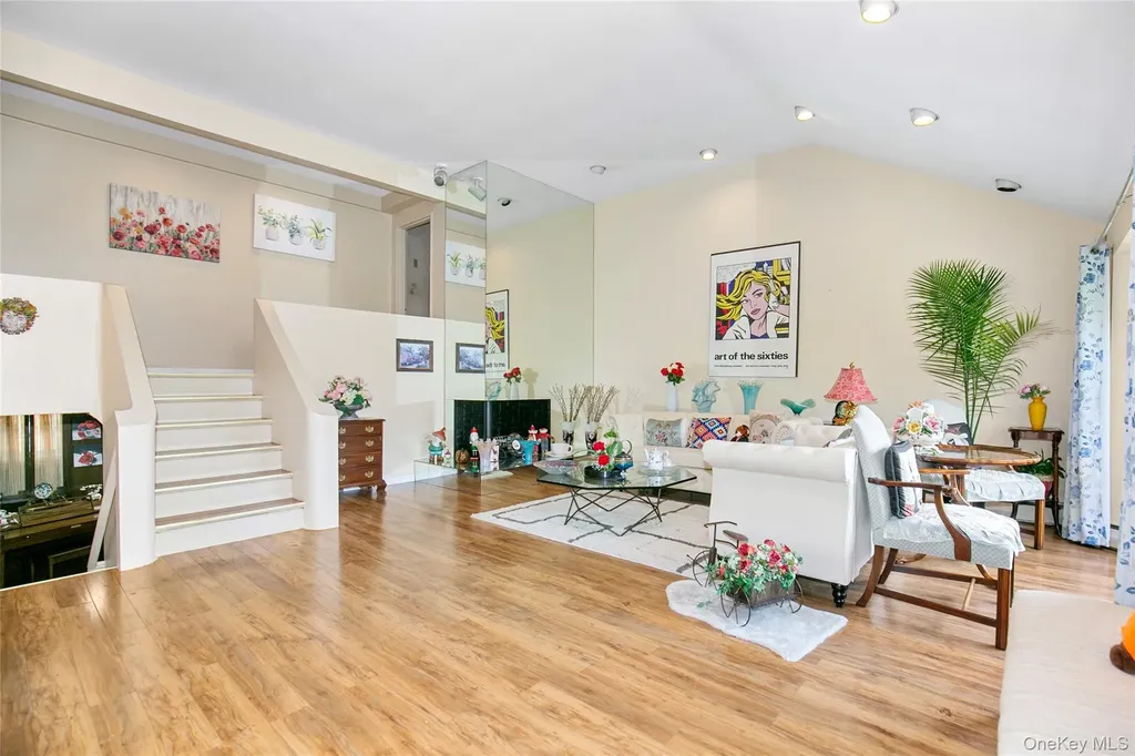 57 Merry Lane Jericho NY 11753