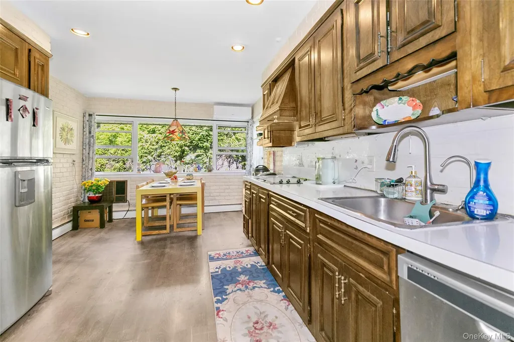 57 Merry Lane Jericho NY 11753