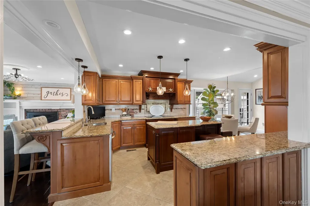 29 Dyke Road Setauket NY 11733