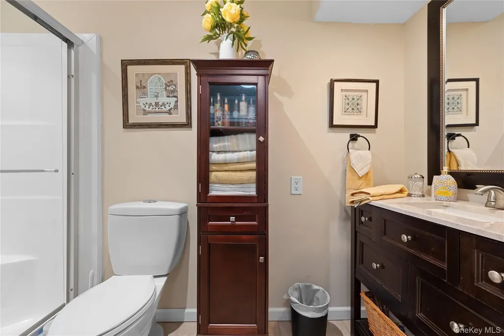29 Dyke Road Setauket NY 11733