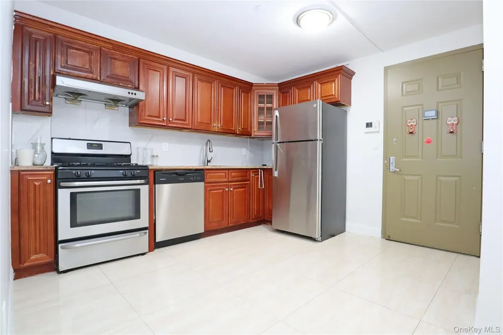 13215 41st Avenue Flushing NY 11355