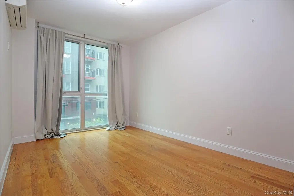 13215 41st Avenue Flushing NY 11355