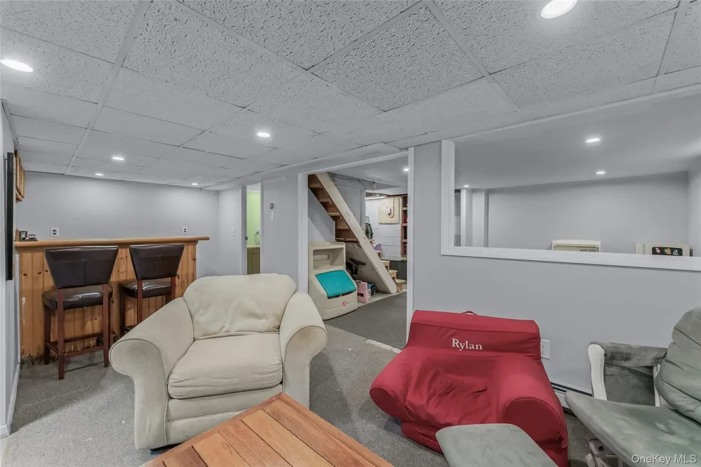 77 N Summit Avenue Patchogue NY 11772