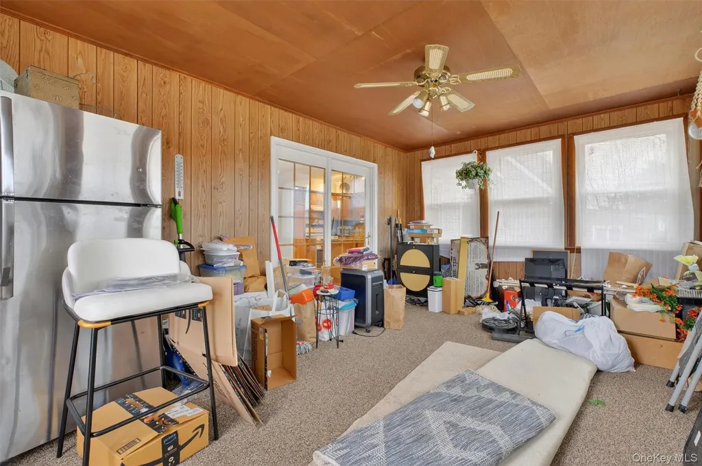 18 Cardinal Drive Poughkeepsie NY 12601