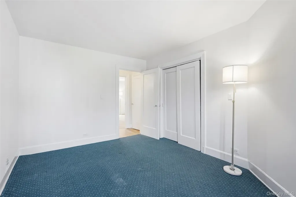 6 Davis Avenue Rye NY 10580