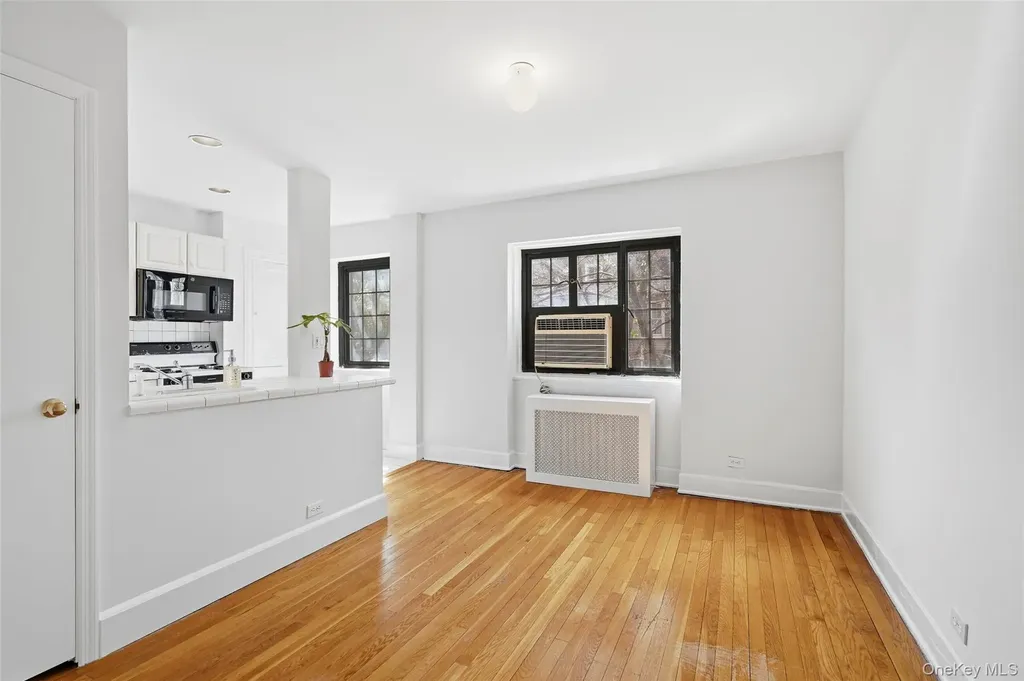 6 Davis Avenue Rye NY 10580
