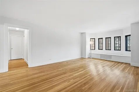 6 Davis Avenue Rye NY 10580