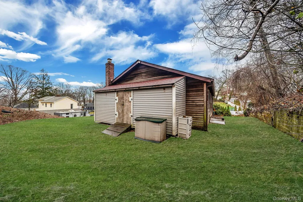 111 Friendship Drive Rocky Point NY 11778
