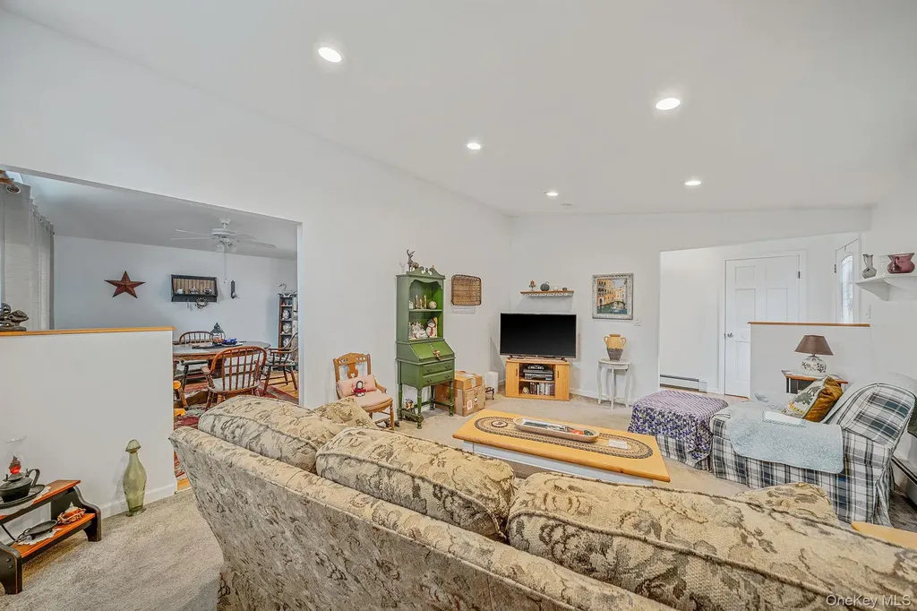 111 Friendship Drive Rocky Point NY 11778