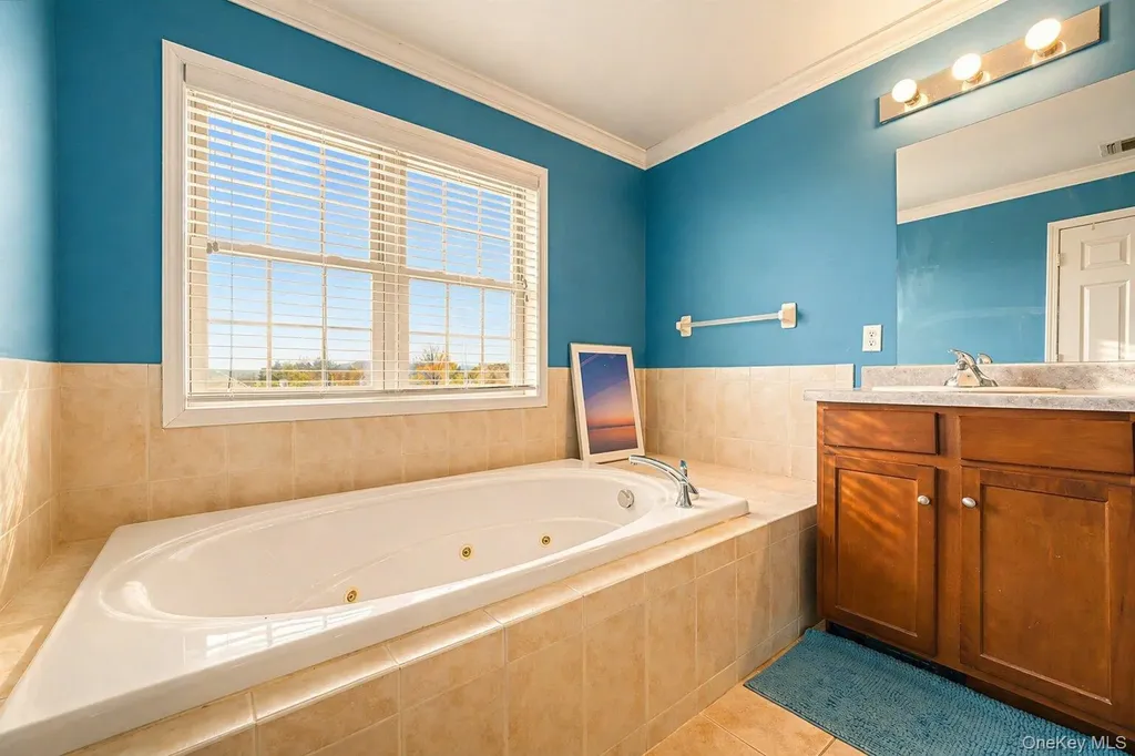 3 Maidstone Lane Monroe NY 10950