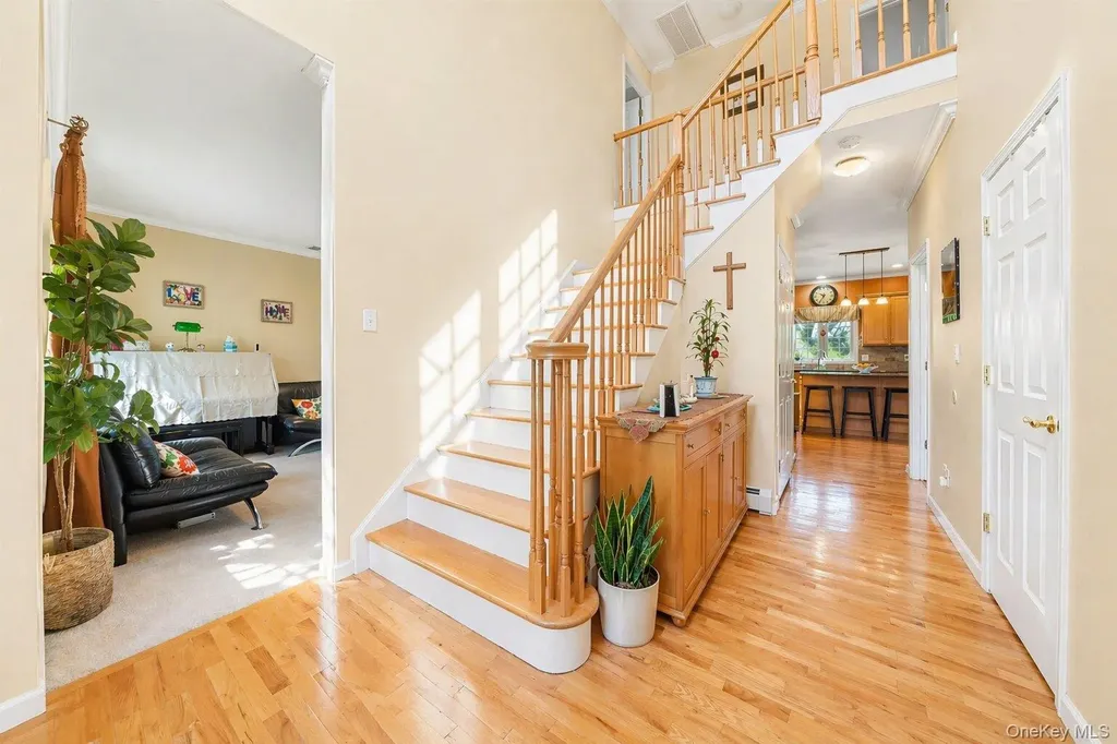 3 Maidstone Lane Monroe NY 10950