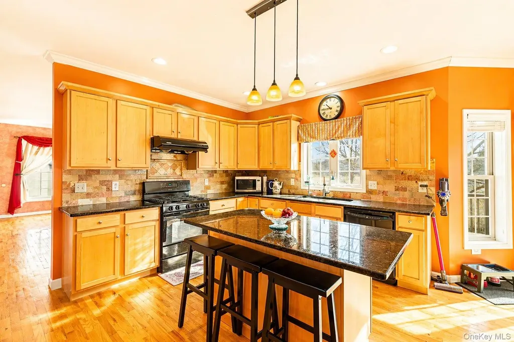 3 Maidstone Lane Monroe NY 10950