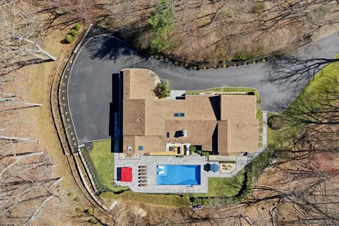 9 Watercrest Court Head Of The Harbor NY 11780