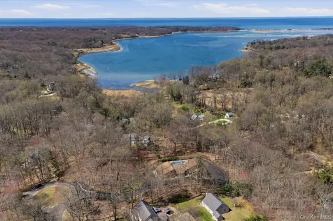9 Watercrest Court Head Of The Harbor NY 11780