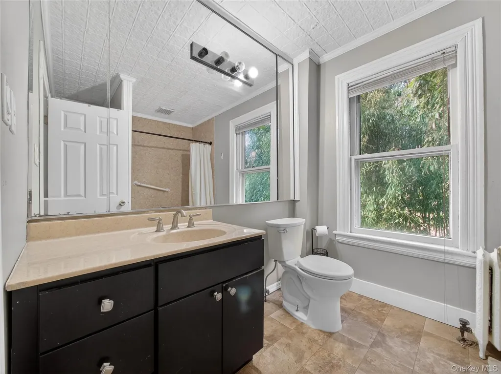 65 Viola Road Suffern NY 10901