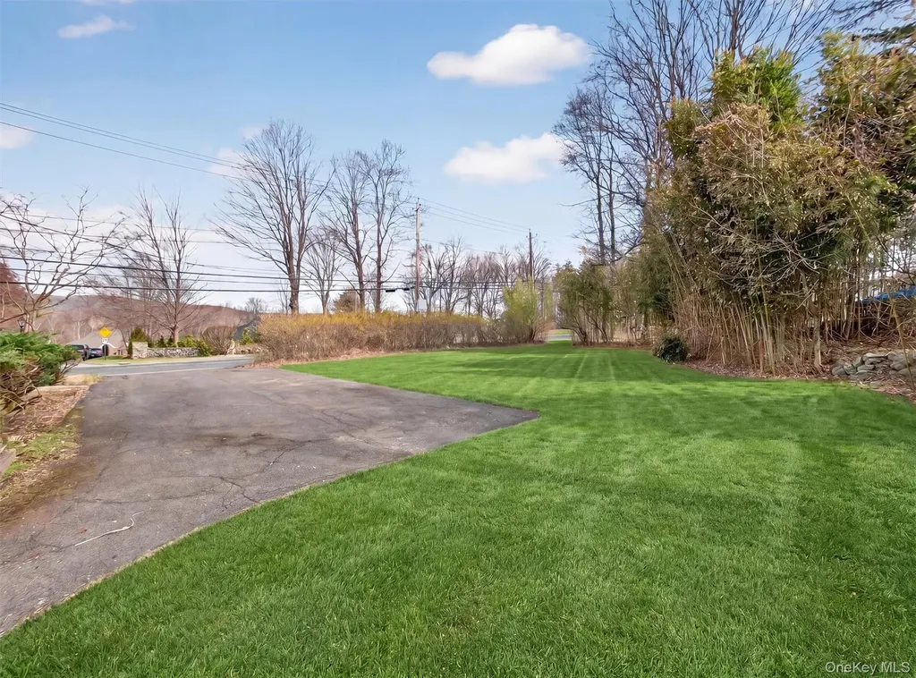 65 Viola Road Suffern NY 10901