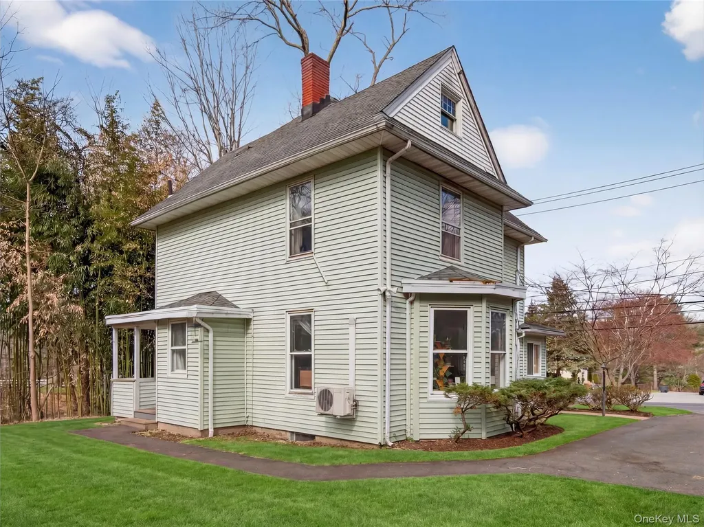 65 Viola Road Suffern NY 10901