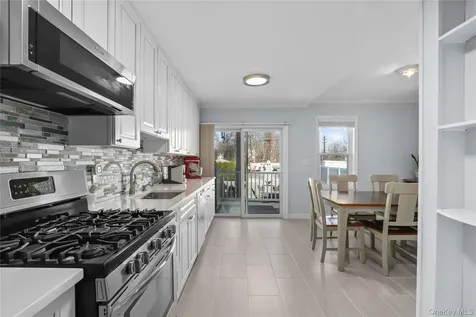 638-640 Halstead Avenue Mamaroneck NY 10543