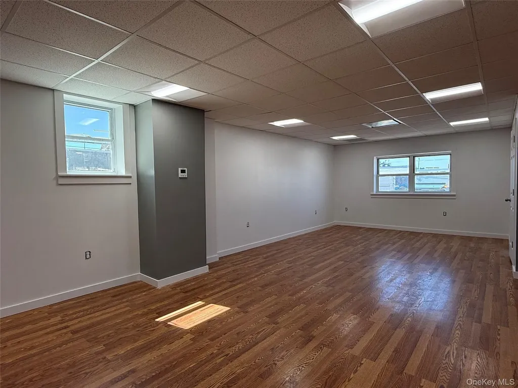 134-02 33rd Avenue Flushing NY 11354