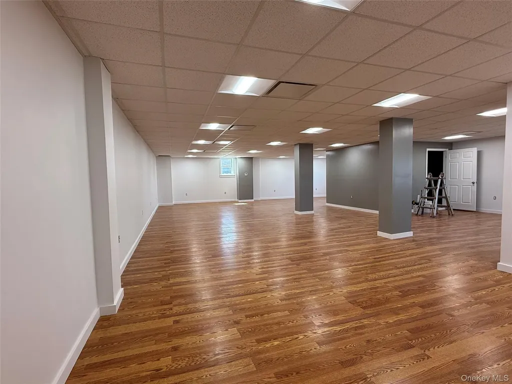 134-02 33rd Avenue Flushing NY 11354
